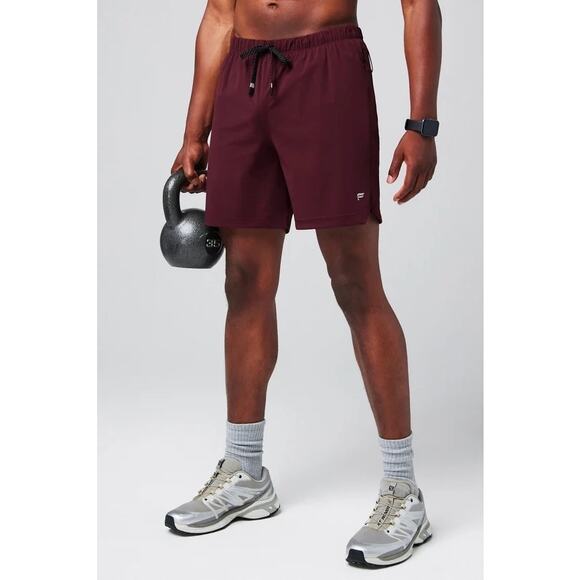 New Fabletics Men's The One Short 7" Unlined Merlot size M